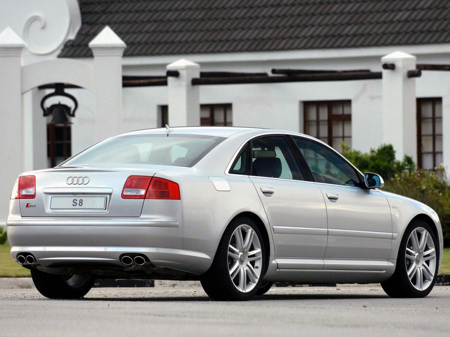  Audi S8 (D3) 2005 года  (ZA) (фото 6 из 9)